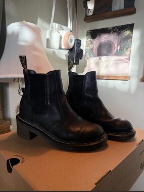 Dr Martens Cadence Boots